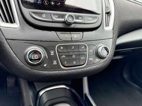 Certified 2024 Chevrolet Malibu LT image 18