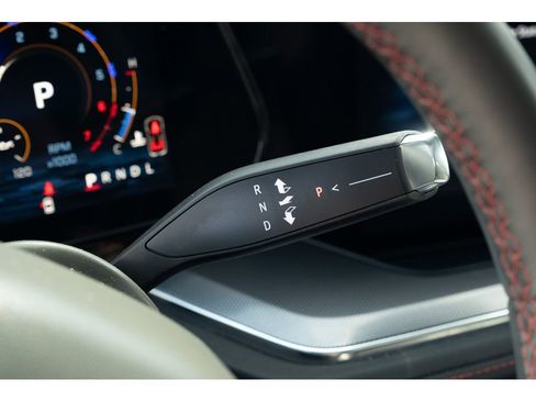 Used 2025 Chevrolet Suburban RST w/ Comfort Package image 20