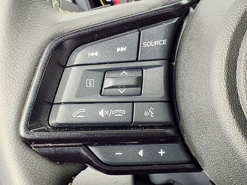 Certified 2025 Subaru Crosstrek 2.5i Sport w/ Crosstrek Mirror Package image 17