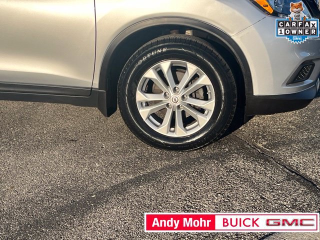 Used 2015 Nissan Rogue SV w/ SV Premium Package AWD/4WD image 18