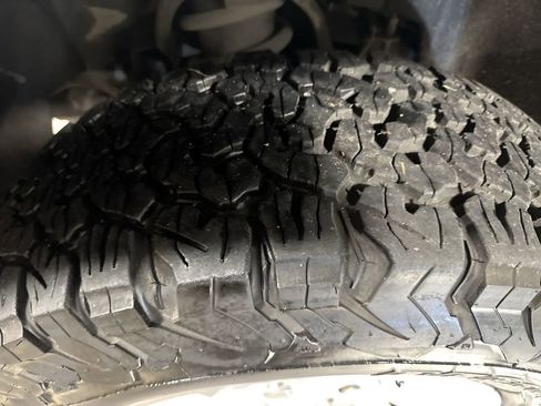 Used 2019 Chevrolet Silverado 1500 LT w/ All Star Edition image 11