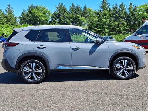 Certified 2023 Nissan Rogue SL w/ SL Premium Package AWD/4WD image 7