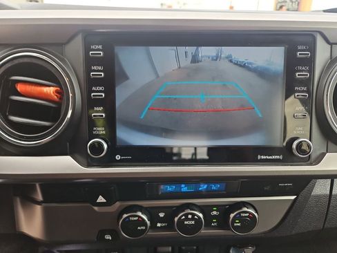 Used 2022 Toyota Tacoma SR5 RWD image 21