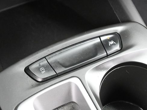 Used 2024 Chevrolet Trax LS w/ LS Convenience Package image 25