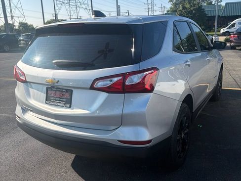 Used 2020 Chevrolet Equinox LS FWD image 9