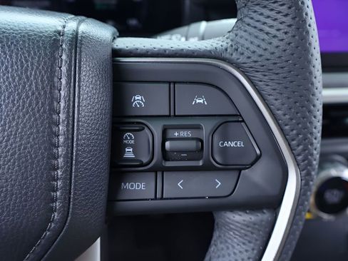 Certified 2025 Toyota Tacoma Limited AWD/4WD image 24