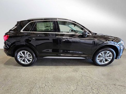 New 2025 Audi Q3 2.0T Premium w/ Convenience Package image 8