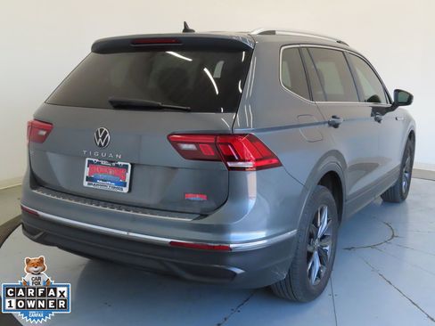 Used 2023 Volkswagen Tiguan SE image 4