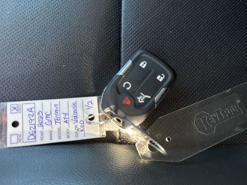 Used 2023 GMC Terrain AT4 w/ Tech Package image 18