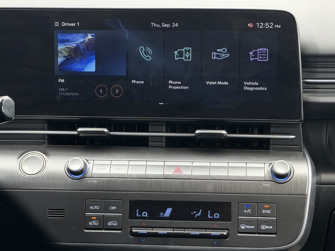 Used 2025 Hyundai Kona SEL FWD image 16