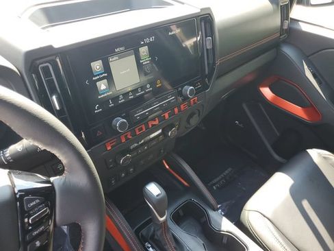 Certified 2025 Nissan Frontier PRO-4X w/ Pro Premium Package AWD/4WD image 20