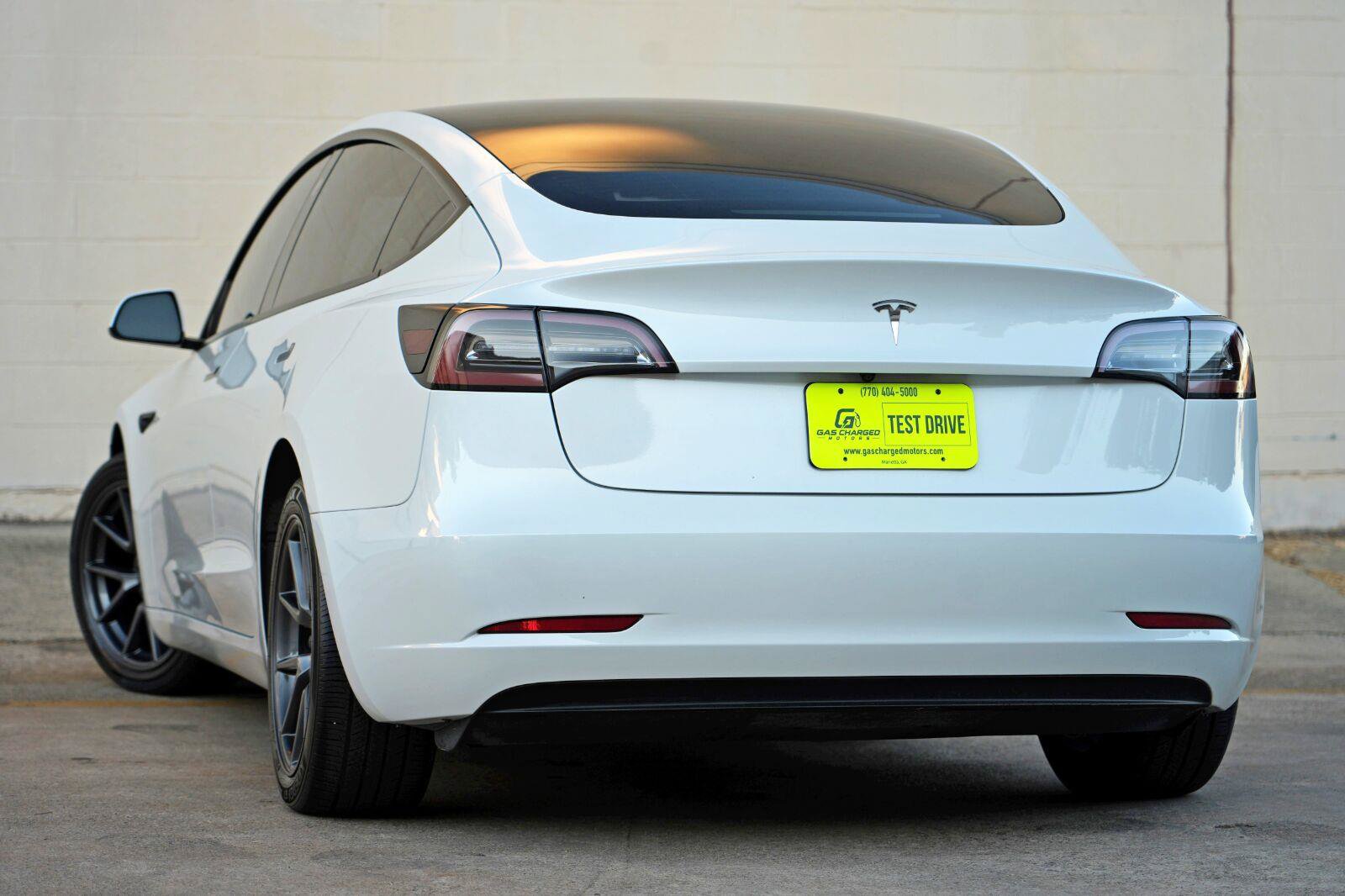 Used 2023 Tesla Model 3 Standard Range RWD image 6