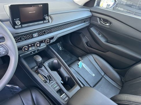 Used 2023 Honda Accord LX image 27