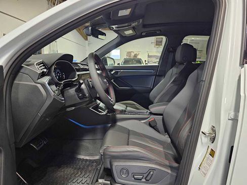 New 2025 Audi Q3 2.0T Premium Plus image 23