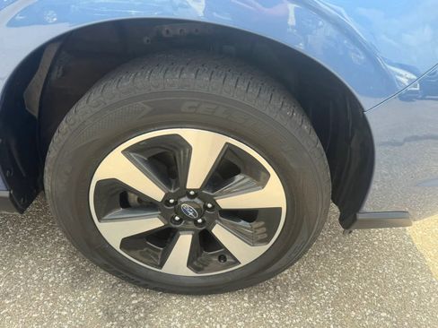 Used 2017 Subaru Forester 2.5i Limited w/ Popular Package #2 AWD/4WD image 30