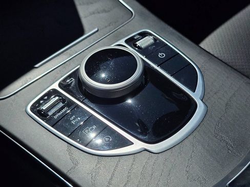 Used 2020 Mercedes-Benz C 300 Sedan image 43