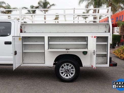 Used 2019 Ford F350 XLT image 6