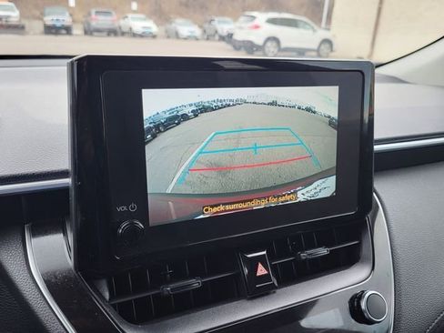 Used 2023 Toyota Corolla Cross LE image 23