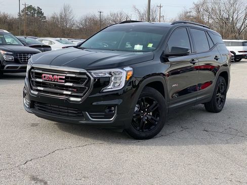 Used 2022 GMC Terrain AT4 w/ Infotainment Package II image 3