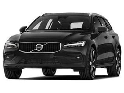 Certified 2025 Volvo V60 B5 Cross Country Plus
