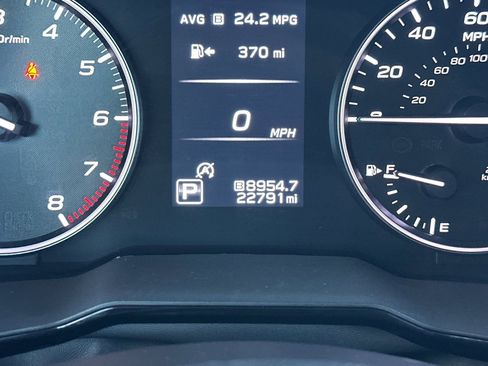 Used 2023 Subaru Outback Premium AWD/4WD image 32