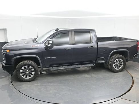 Used 2024 Chevrolet Silverado 2500 Custom w/ Custom Value Package AWD/4WD image 32