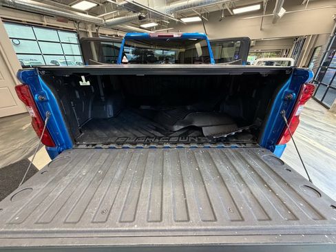 Used 2022 Chevrolet Silverado 1500 Custom Trail Boss w/ LPO, Dark Essentials Package AWD/4WD image 43