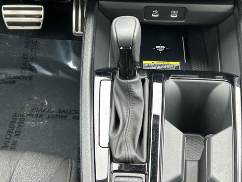 Certified 2025 Honda Accord Sport image 17