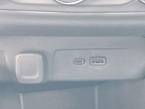 New 2026 Chevrolet Trax RS w/ Driver Confidence Package image 20