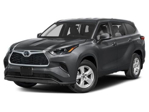 Used 2023 Toyota Highlander L FWD image 1