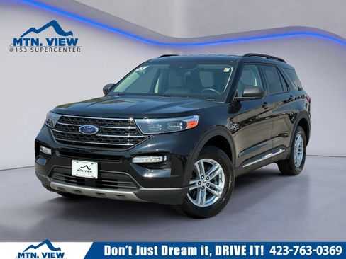 Used 2023 Ford Explorer XLT w/ Equipment Group 202A AWD/4WD image 1