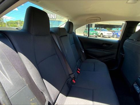 Used 2024 Toyota Corolla LE image 27