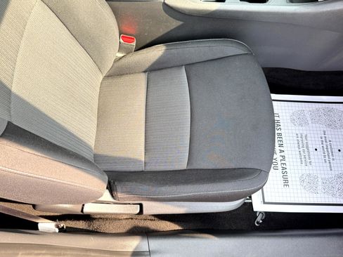 Used 2021 Nissan Sentra SV image 41