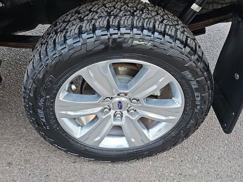 Used 2020 Ford F150 Platinum w/ Technology Package image 11