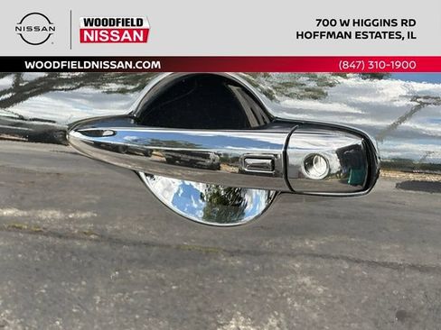 Certified 2025 Nissan Pathfinder SV w/ SV Premium Package AWD/4WD image 11