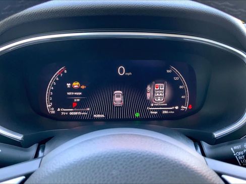 Used 2025 Acura MDX FWD image 24