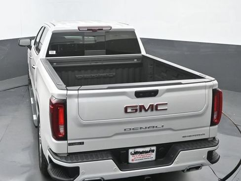 Used 2024 GMC Sierra 1500 Denali w/ Technology Package AWD/4WD image 31