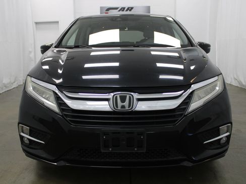 Used 2018 Honda Odyssey Elite image 2