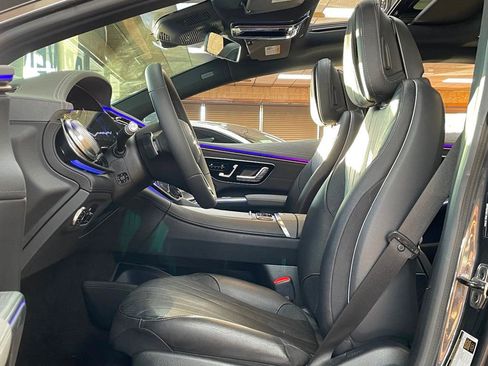 Used 2023 Mercedes-Benz EQS 580 4MATIC Sedan image 12