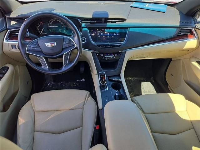 Used 2019 Cadillac XT5 Luxury FWD image 17