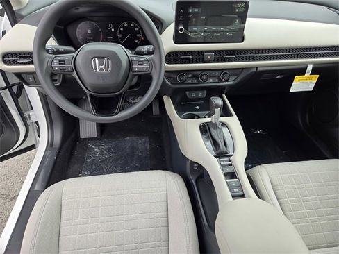 New 2026 Honda HR-V LX image 21