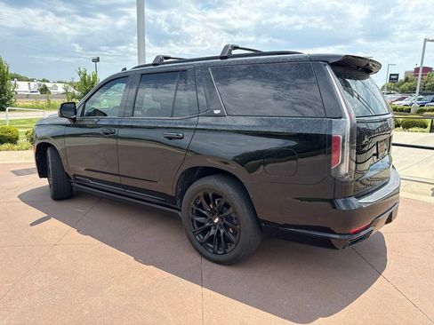 Used 2021 Cadillac Escalade Sport Platinum w/ LPO, ONYX Package AWD/4WD image 4