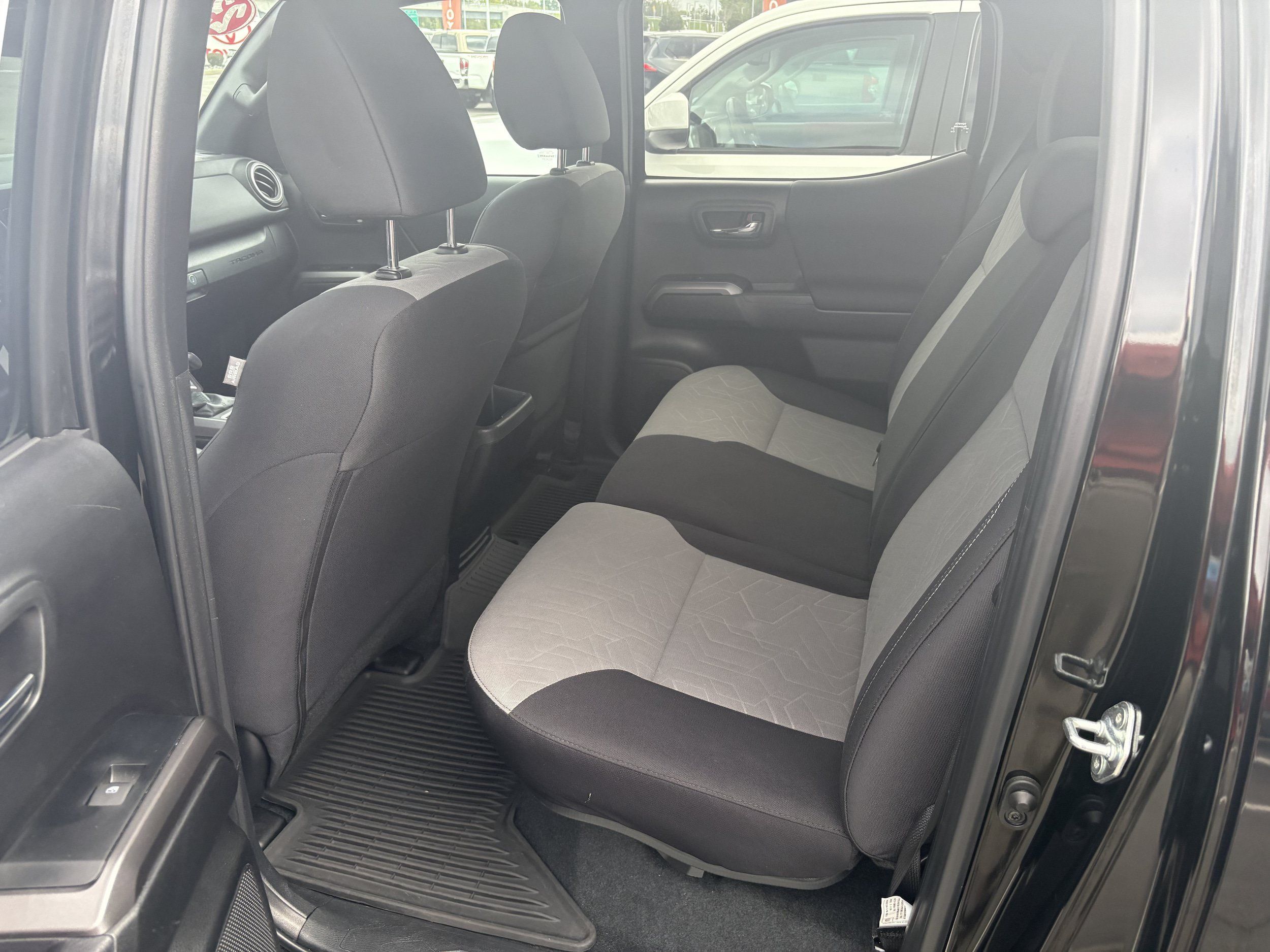 Certified 2023 Toyota Tacoma TRD Sport AWD/4WD image 7