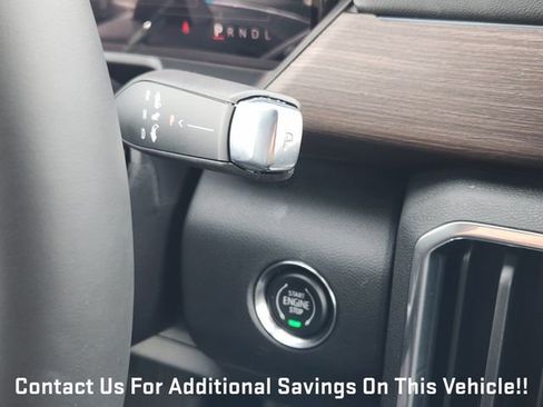 New 2026 GMC Acadia Denali w/ Super Cruise Package image 16