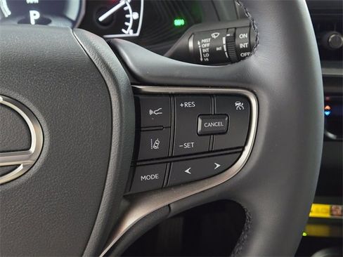 Certified 2023 Lexus UX 250h 250h Base image 33