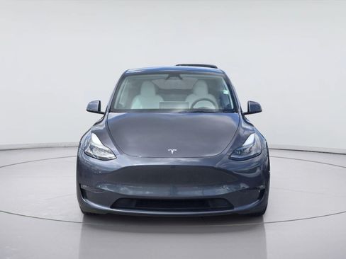 Used 2023 Tesla Model Y Performance AWD/4WD image 2
