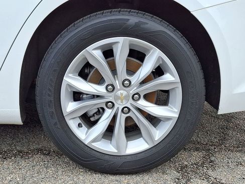 Used 2023 Chevrolet Malibu LT FWD image 37