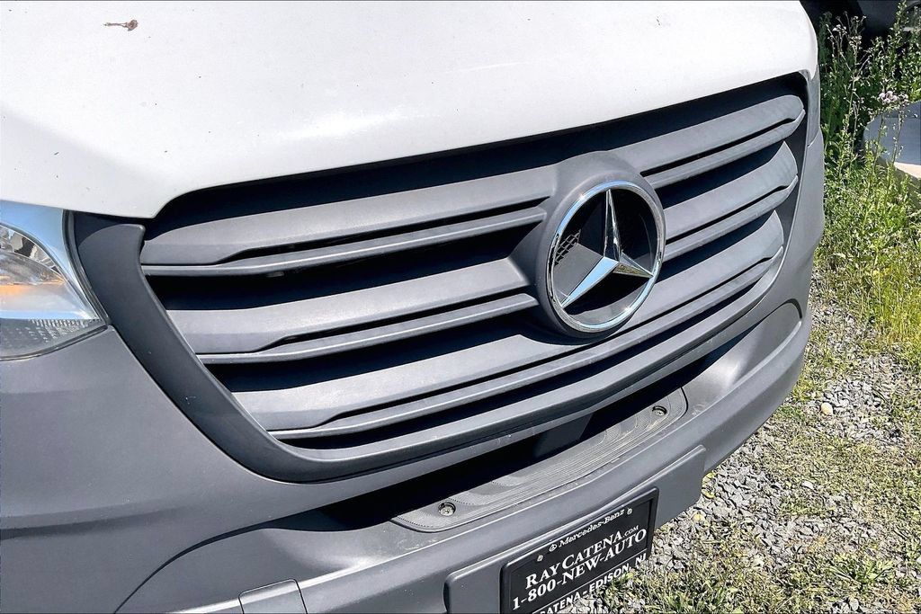 Used 2023 Mercedes-Benz Sprinter 2500 image 20