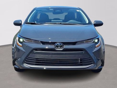 Used 2024 Toyota Corolla LE w/ LE Convenience Package FWD image 2