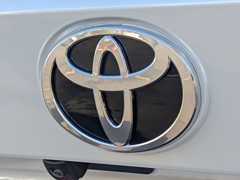 New 2026 Toyota bZ XLE Plus image 14